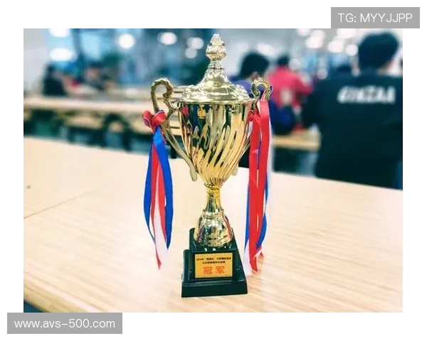 宁波慢投垒球赛绍兴理工学院队获优胜奖